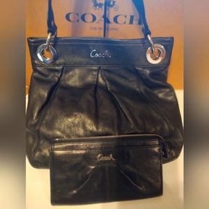 Coach handbag And Coach Matching Wallet